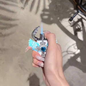 Bật lửa cánh thiên thần — ảnh từ trang bán hàng do cửa hàng cung cấp